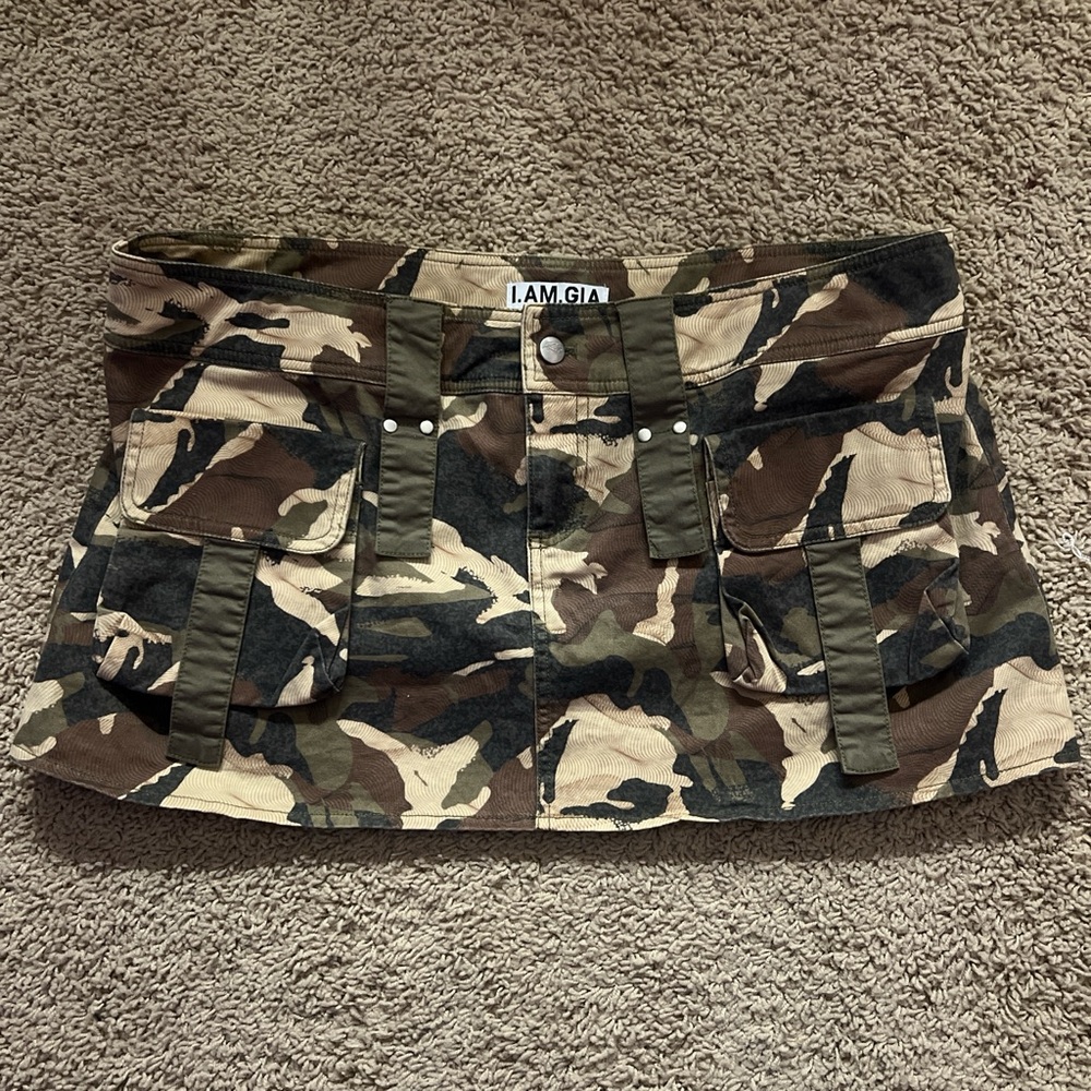 I.AM.GIA Camouflage Mini Skirt